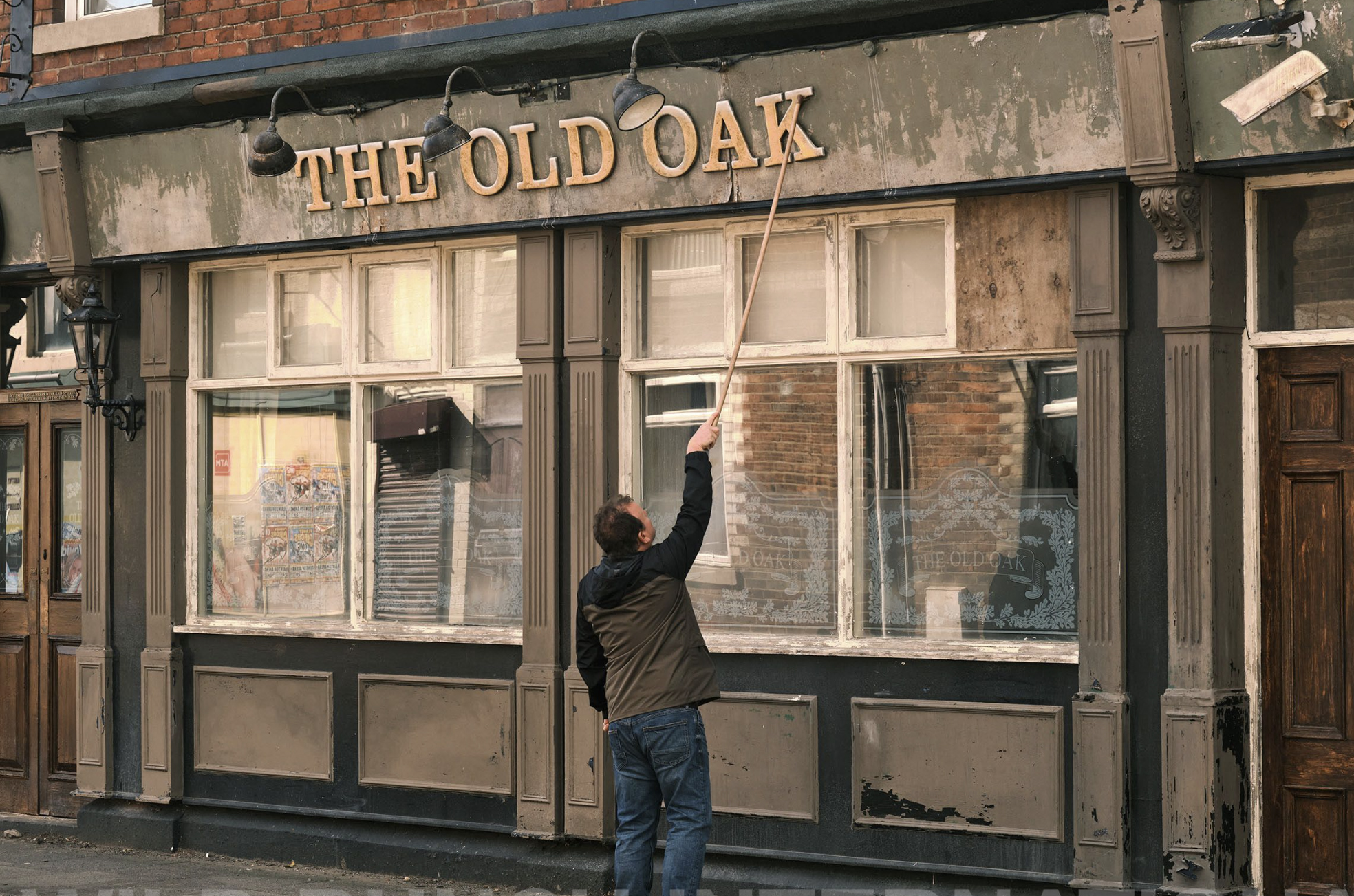 The-Old-Oak_st_1_jpg_sd-high
