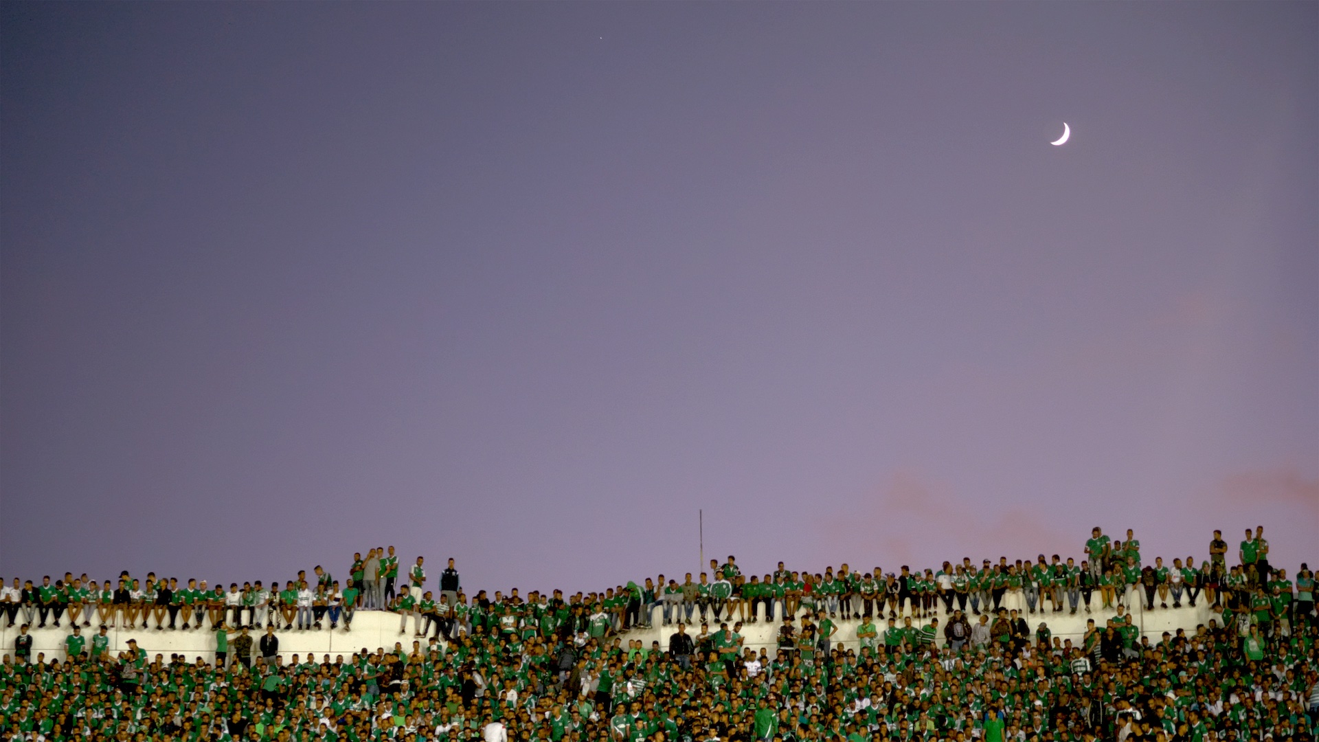 ULTRAS_RajaMoon__c_Story_foto_Fabian_Sigurd